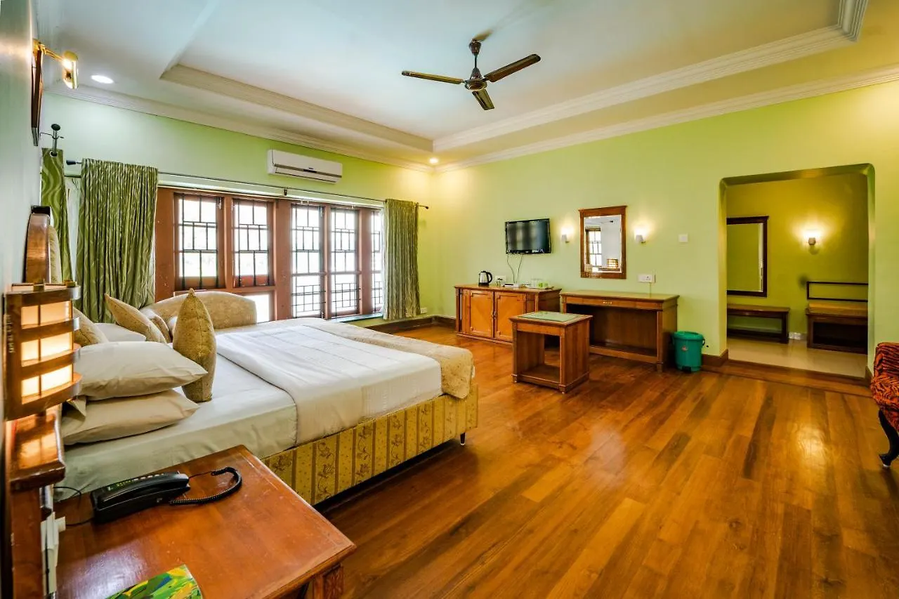 Hotel Aranya Nivas Thekkady 3*,  Indie
